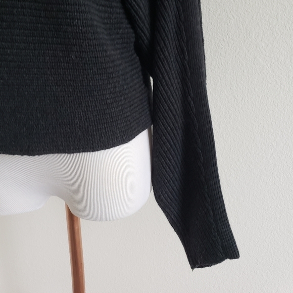 Le ORE LODI Ribbed Knit Sweater Small - Picture 5 of 13